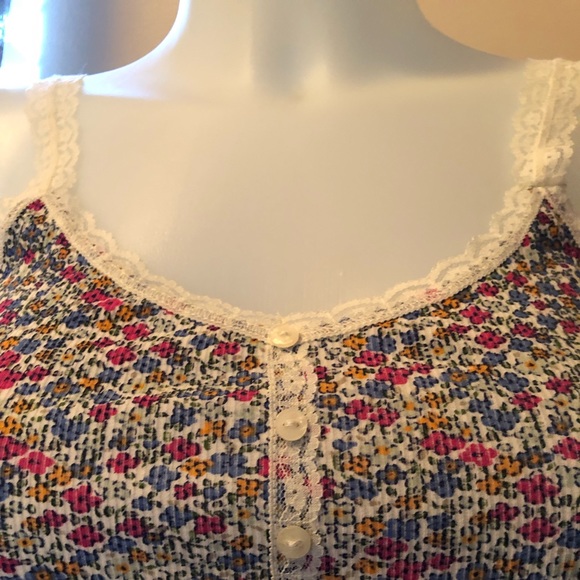 OLD NAVY LACED SPAGHETTI STRAPS TANK TOP Sz XS - Picture 10 of 12